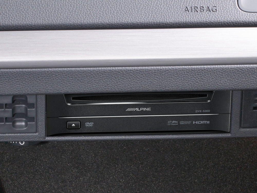 Alpine DVE-5300G Externen DVD-Player für VW Golf 7 und Skoda Octavia 3